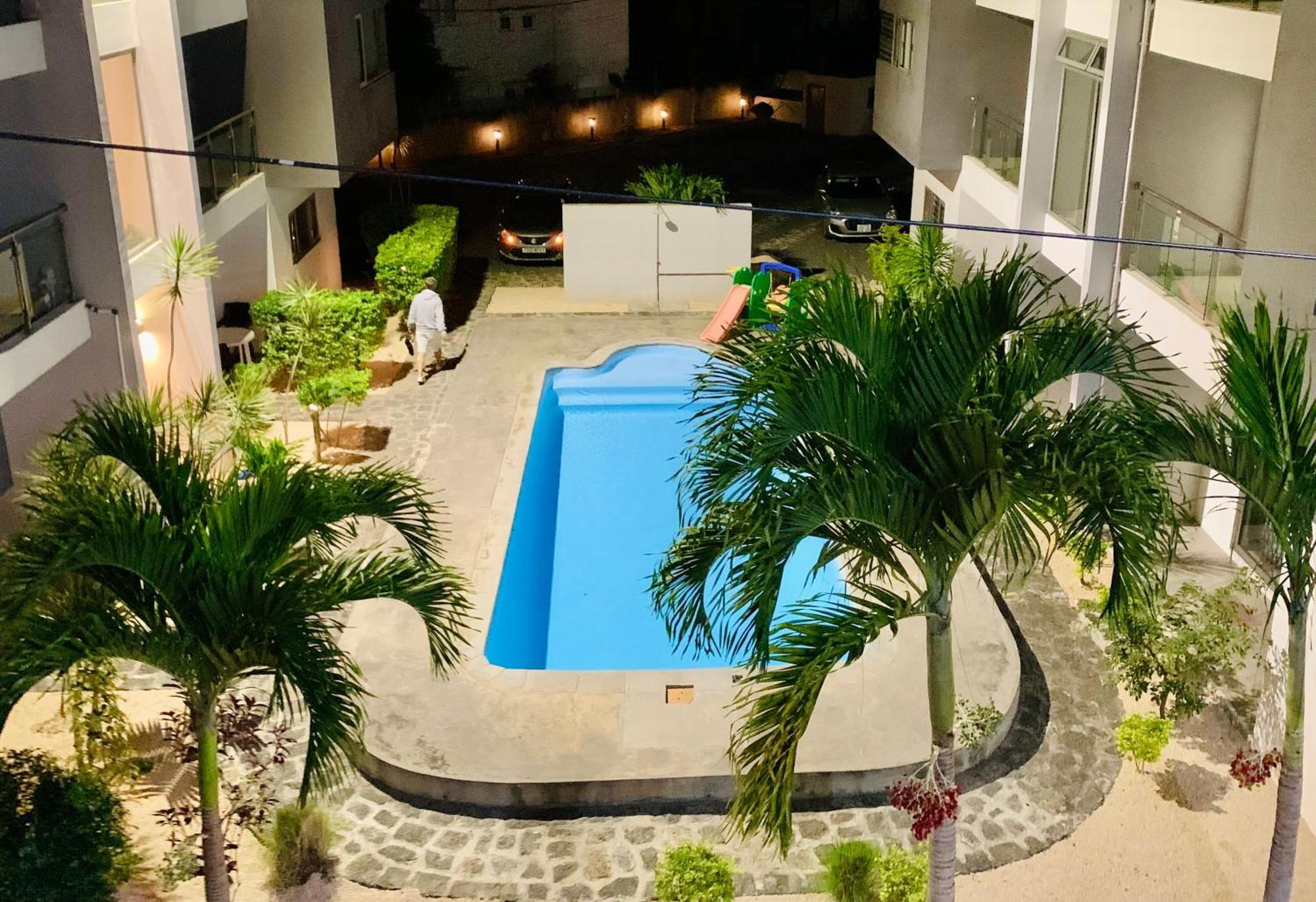 Flic-en-Flacq Ibiza Apartment - 150M From The Beach מראה חיצוני תמונה